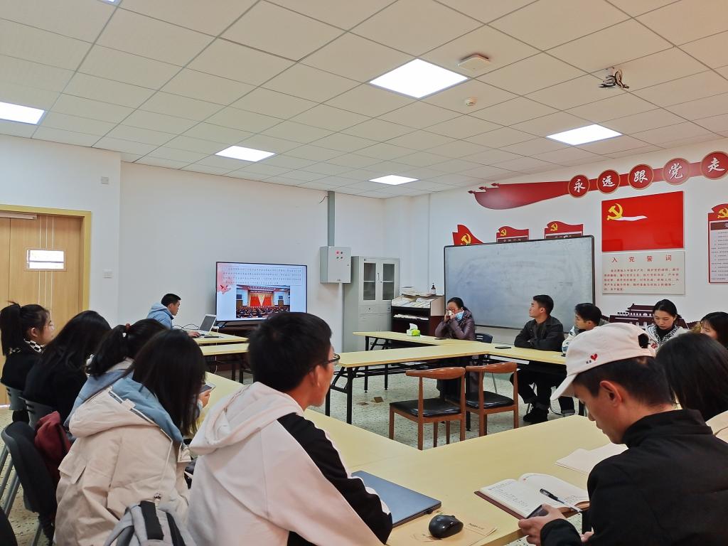 CD5EF6A7DB4B708359769AD36D8_348A90D3_17DD8.jpg CD5EF6A7DB4B708359769AD36D8_348A90D3_17DD8.jpg